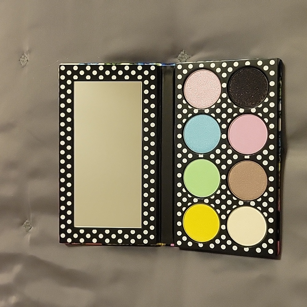 MAC by Richard Quinn (New &/or Unused Cosmetics)